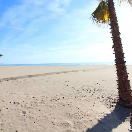 Global Properties, Con Terraza Y Vistas A La Playa *